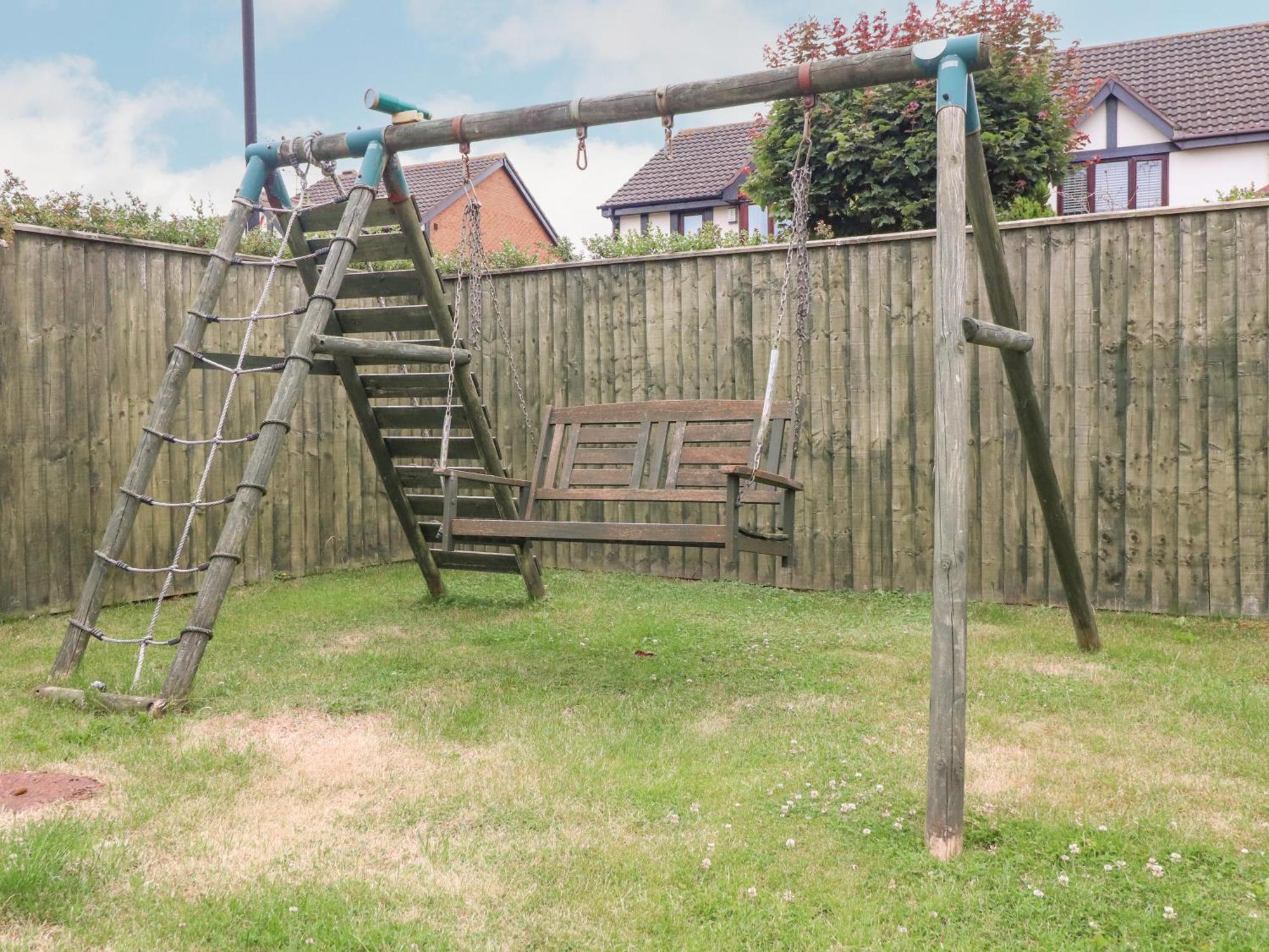 23 Wolsey Close Thornton  Ngoại thất bức ảnh