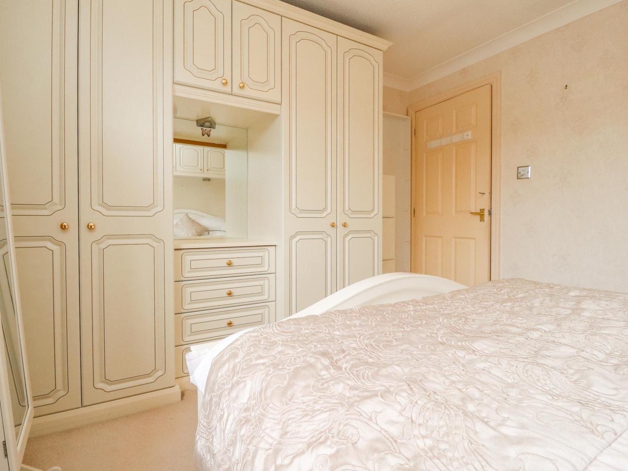 23 Wolsey Close Thornton  Ngoại thất bức ảnh